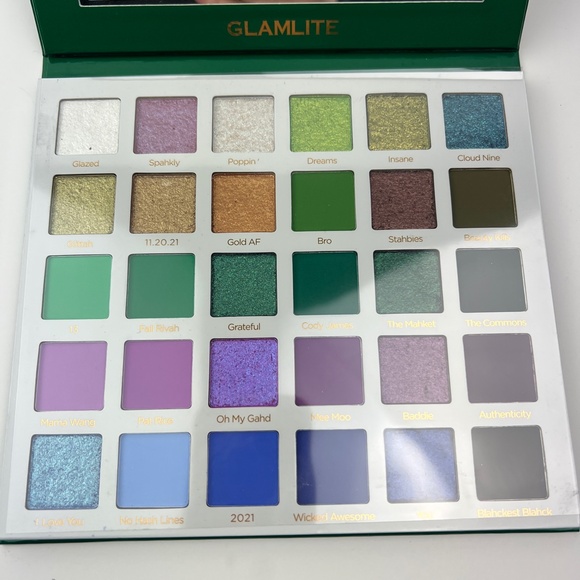 Glamlite Mikayla Green palette - Picture 2 of 2